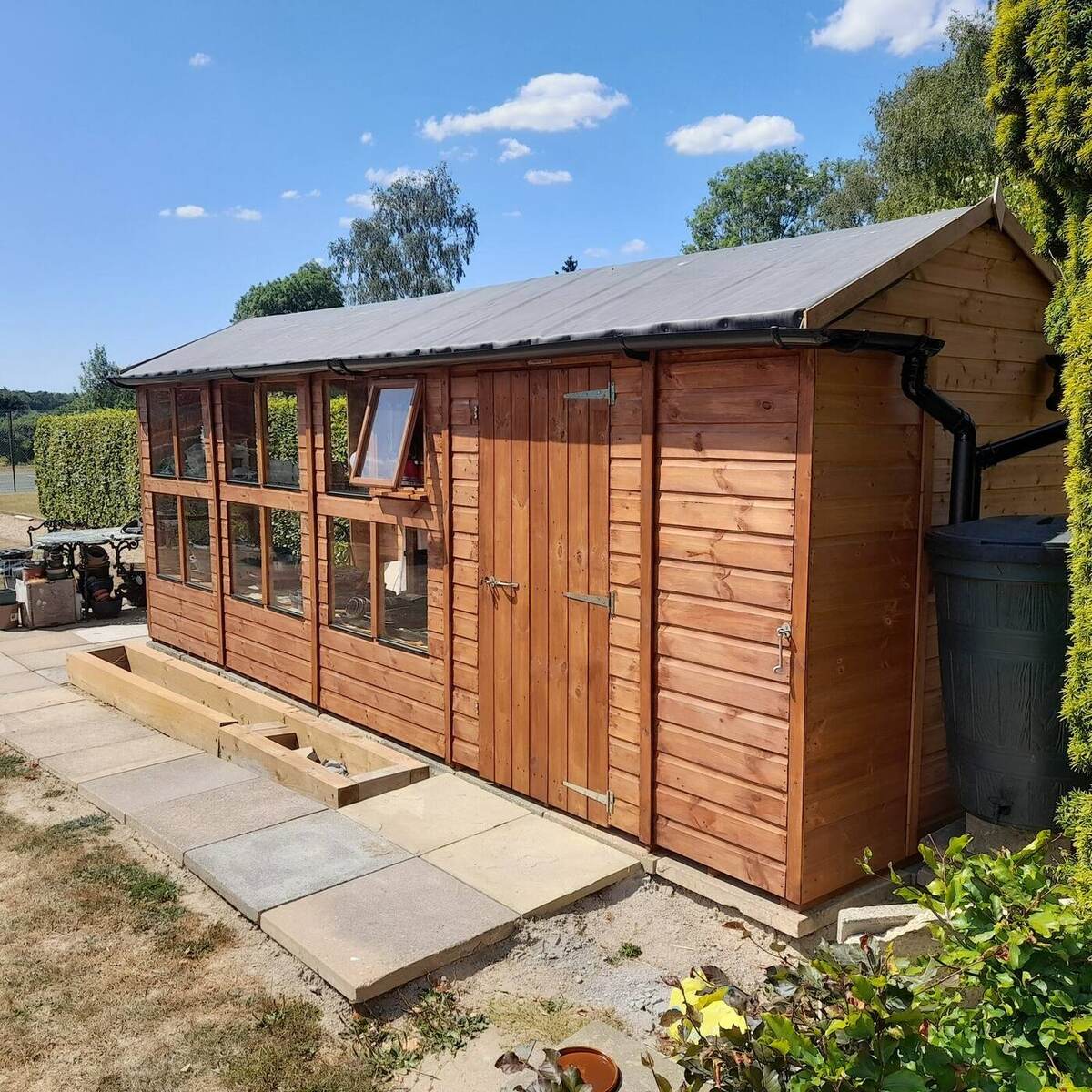After: potting and tool shed in a Billingshurst garden (1)