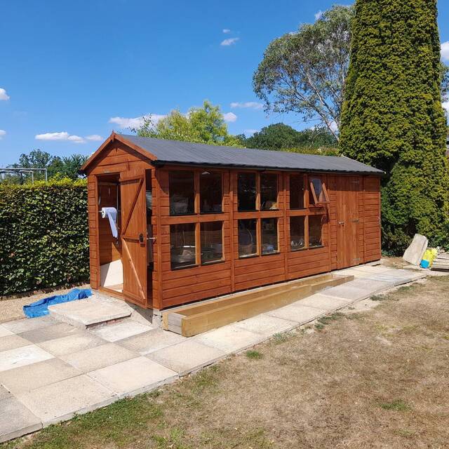 After: potting and tool shed in a Billingshurst garden (2)